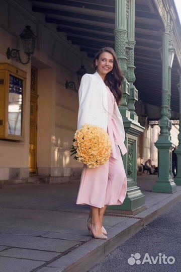 Букет роз с беспл. доставкой