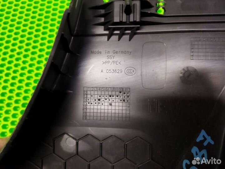 Накладка порога задняя левая Volkswagen Touareg FL