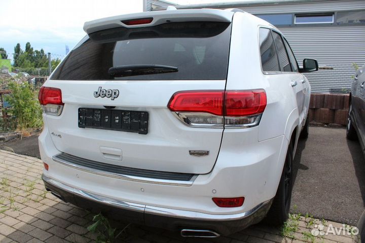 Jeep Grand Cherokee WK2 2010-2021 на запчасти