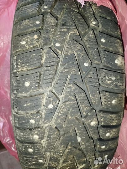 Nokian Tyres Nordman 7 SUV 215/65 R16