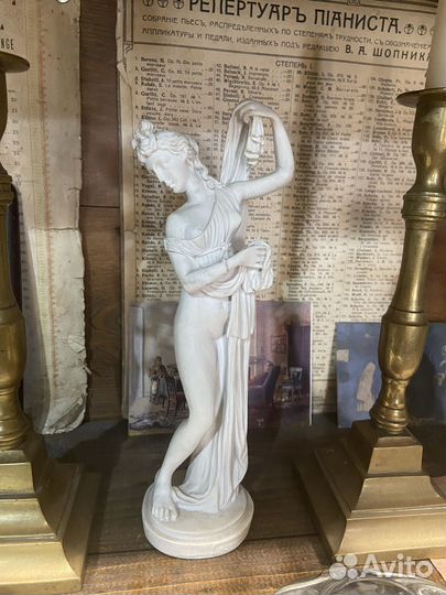 Статуэтки, фигурки, нимфы винтажные старинные