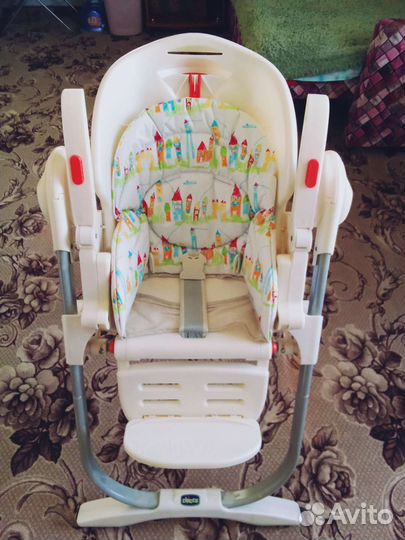 Стульчик для кормления chicco