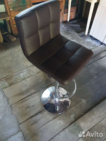 Стул барный