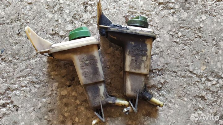 Бачок гур Фольксваген Пассат б5