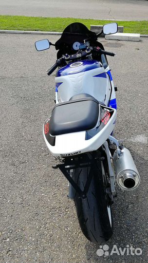 Suzuki gsx r 750 из Германии