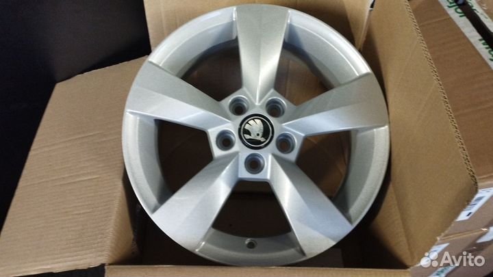 Новые диски R15 для Skoda Rapid