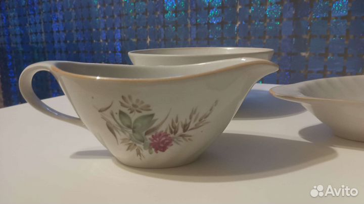 Набор столовой посуды