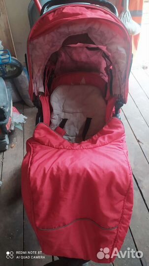 Прогулочная коляска