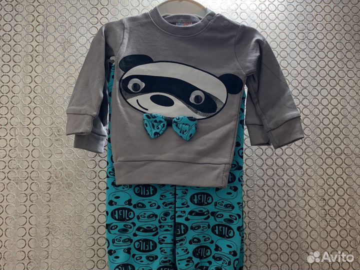 Костюм на мальчика новый 9-12 месяцев