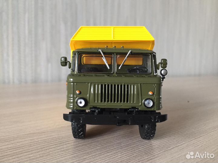 Газ - 66 (ксп-2001) (1:43)