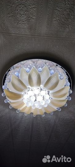 Люстра потолочная