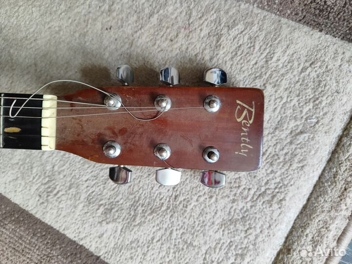 Акустическая гитара bently