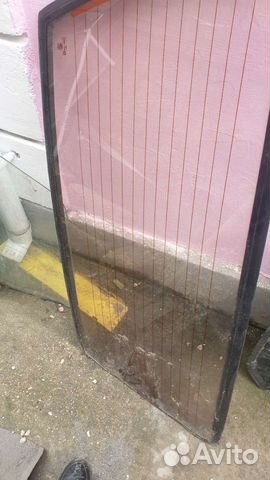 Задние стекло Ваз 2115