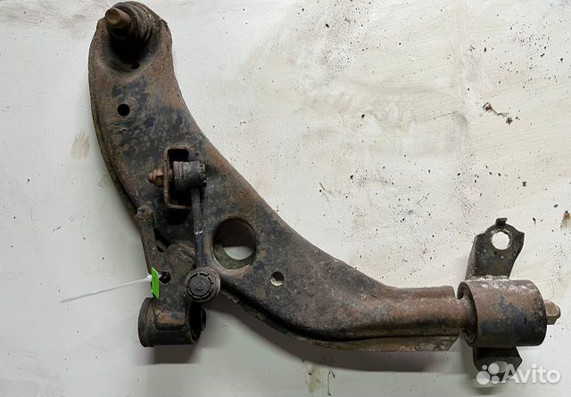 Рычаг передний правый Kia Clarus