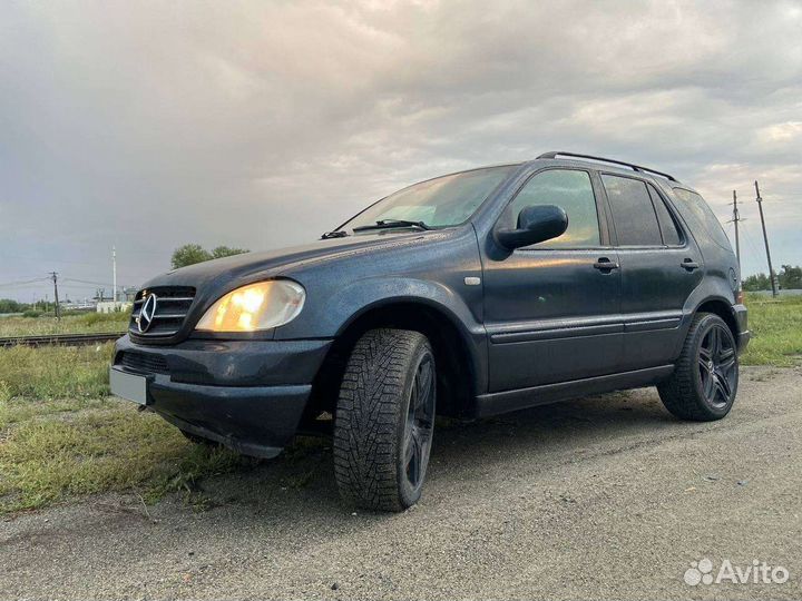 Mercedes-Benz M-класс 3.2 AT, 1999, 300 000 км
