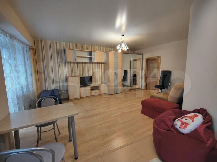 Квартира-студия, 42 м², 3/9 эт.