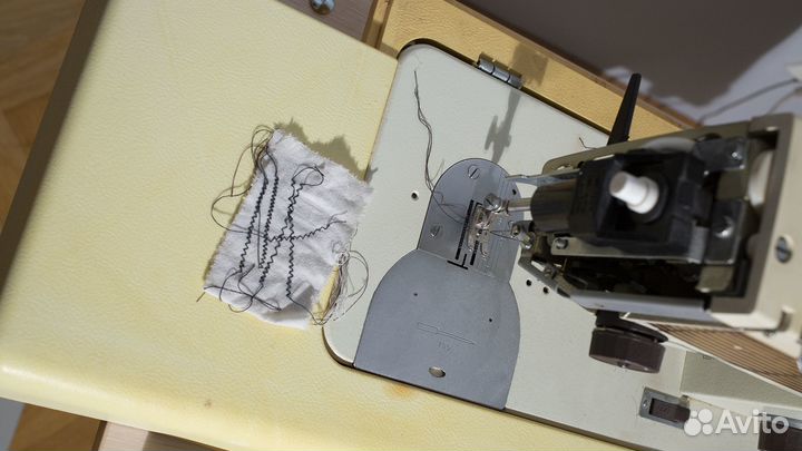 Швейная машина Weritas