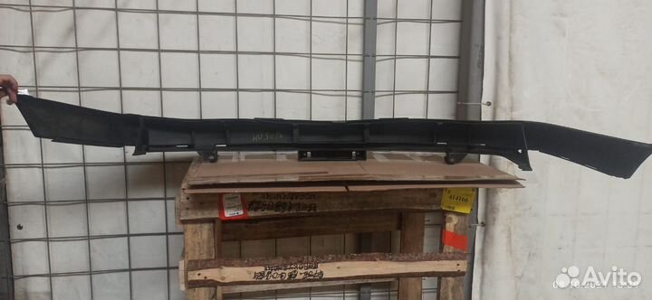 Накладка бампера Toyota Avensis 5211905080