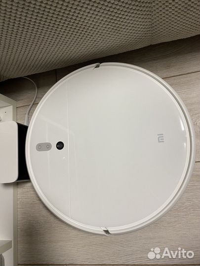 Робот-пылесос Mi Robot Vacuum-Mop SKV4093GL