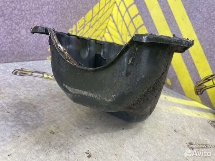 Поддон двигателя Картер масляный Альбеа Fiat Albea