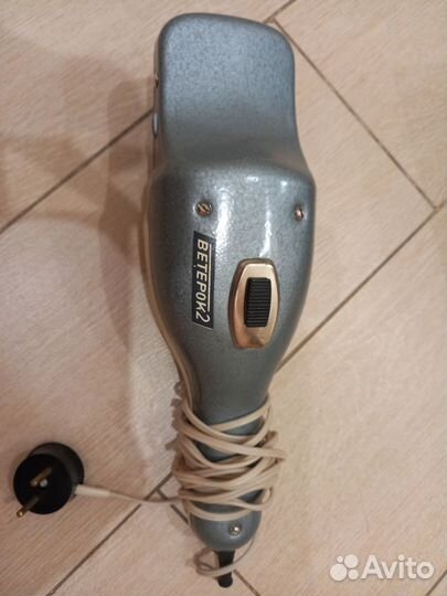 Электрощетка-пылесос ветерок-2