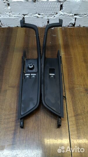 Audi A5 2017 Подлокотник передний