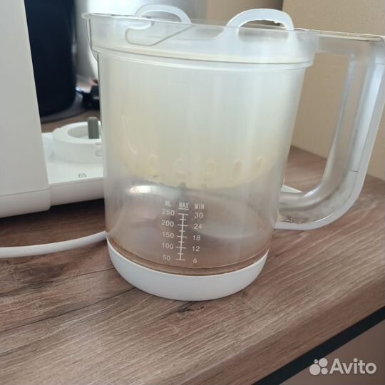 Пароварка-блендер для детского питания