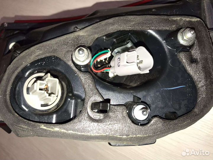 Фара задняя левая в крыло mazda 6 gj