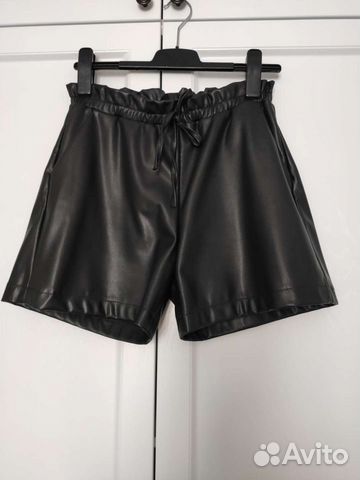 Кожаные шорты