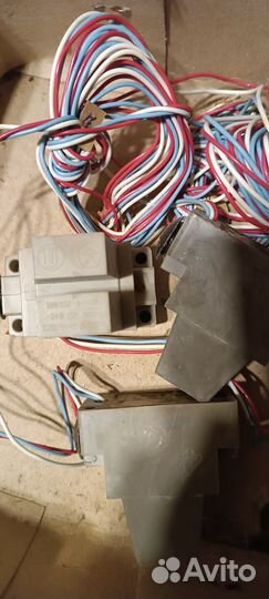 Бесконтактный выключатель конечный бвк323 24В