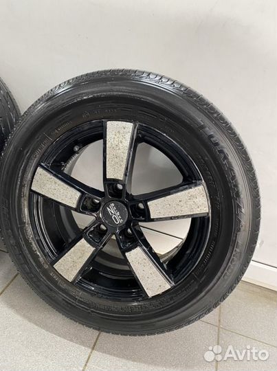 R15 Bridgestone B390 195/65, PCD 5x114.3 DIA 42