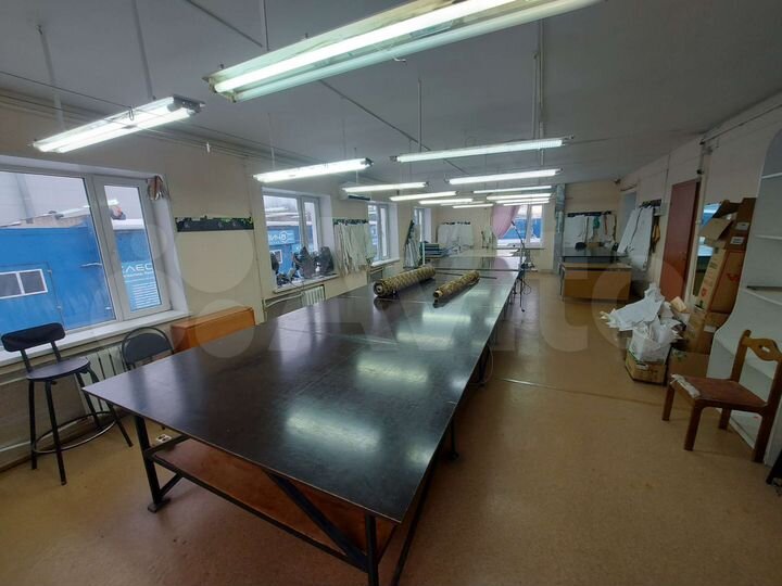 Производство, 180 м²