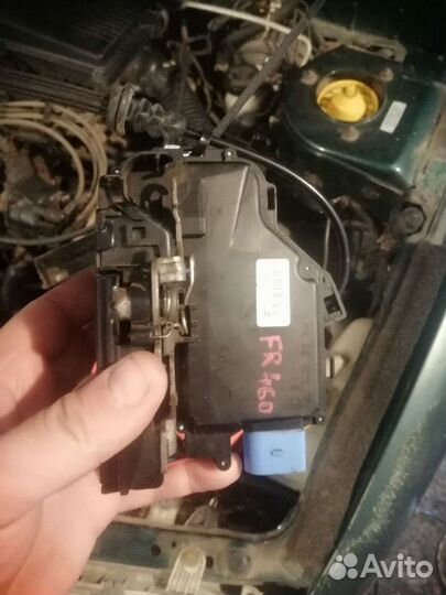Замок двери skoda octavia а5