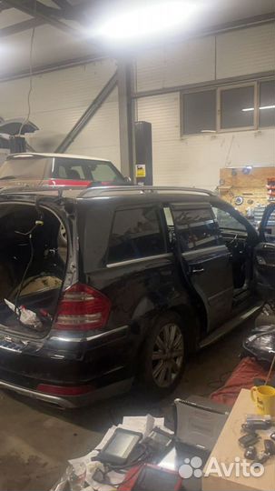 Mercedes GL X164 запчасти разбор