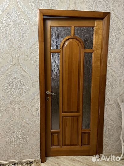 Дверь деревянная бу
