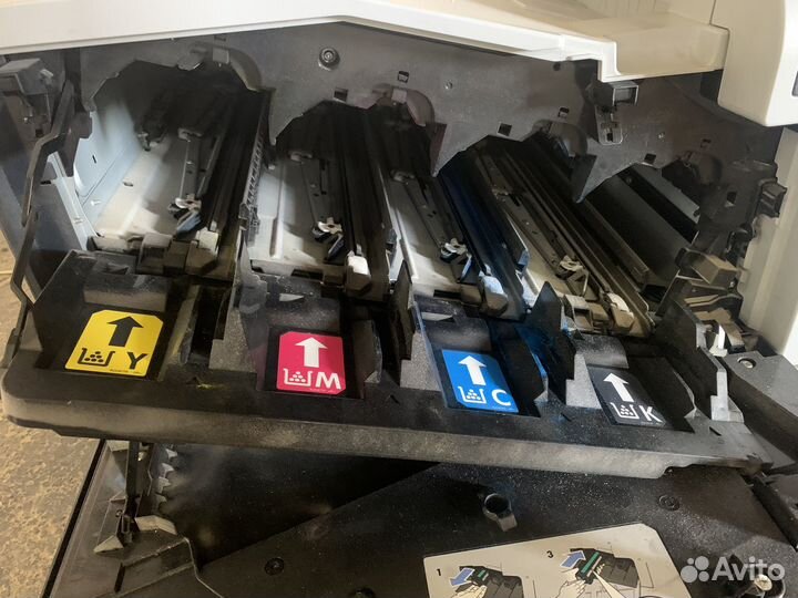 Цветной лазерный принтер hp