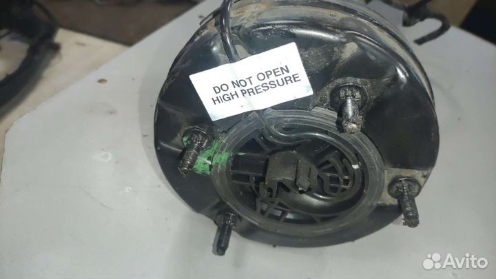 Амортизатор подвески Audi A8 (D4), 2011