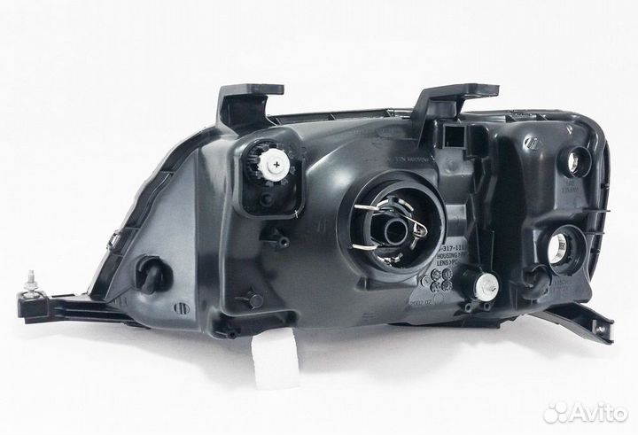 Фара правая Honda CR V 1