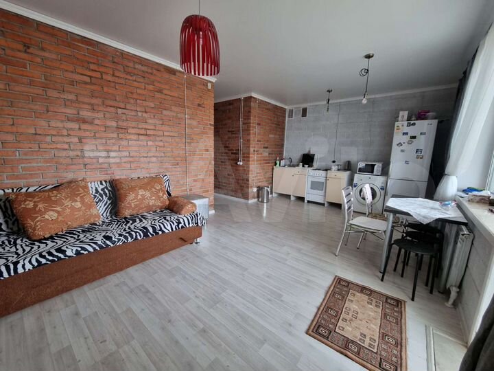 Таунхаус 170 м² на участке 4 сот.