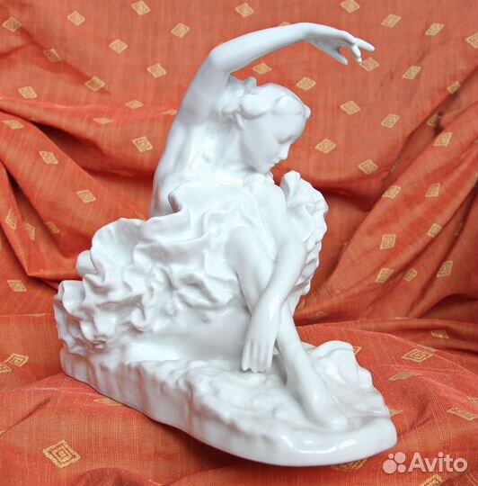 Балерина Уланова лфз