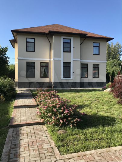 Дом 230 м² на участке 11 сот.