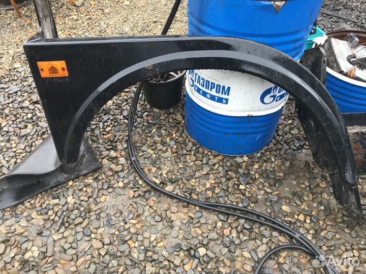 Крылья брызговики подножки маз