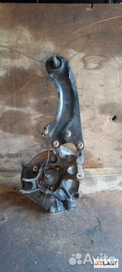 Ступица задняя левая mazda atenza