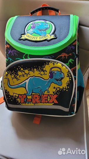 Рюкзак школьный Grizzly для первоклассника