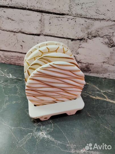 Подставка /подстаканник