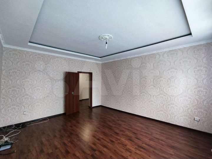 2-к. квартира, 58,5 м², 1/2 эт.
