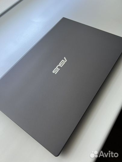 Ноутбук asus X415F 4/256