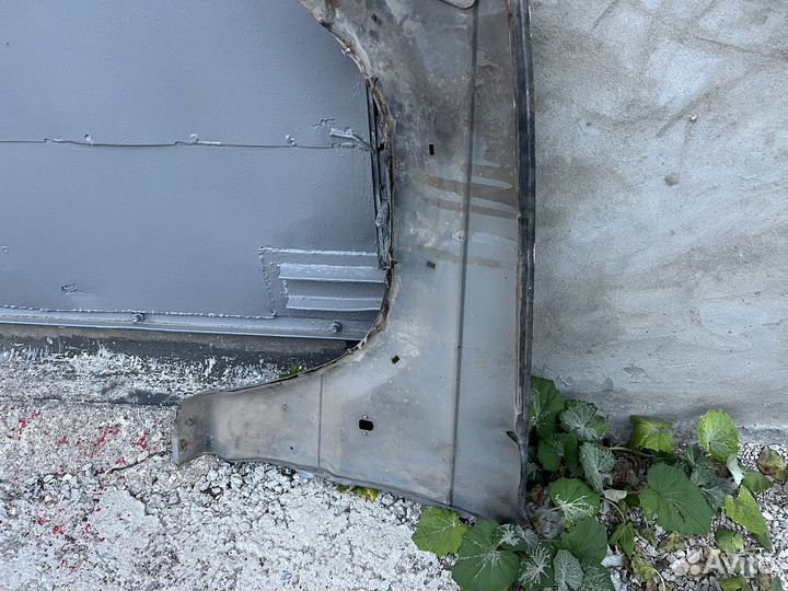 Крыло переднее pajero 2