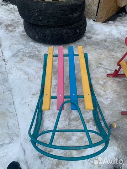 Снегокат с ручкой и колесами