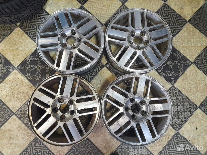 Диски литые R16 5x108 et52.5 d63.3 Ford ориг